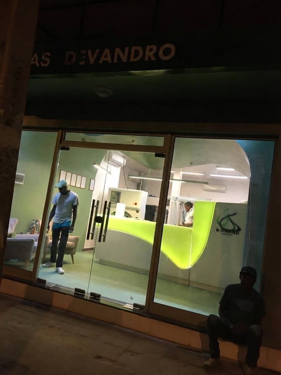 Instalações & Parque Operacional Lavandaria D'Evandro Luanda